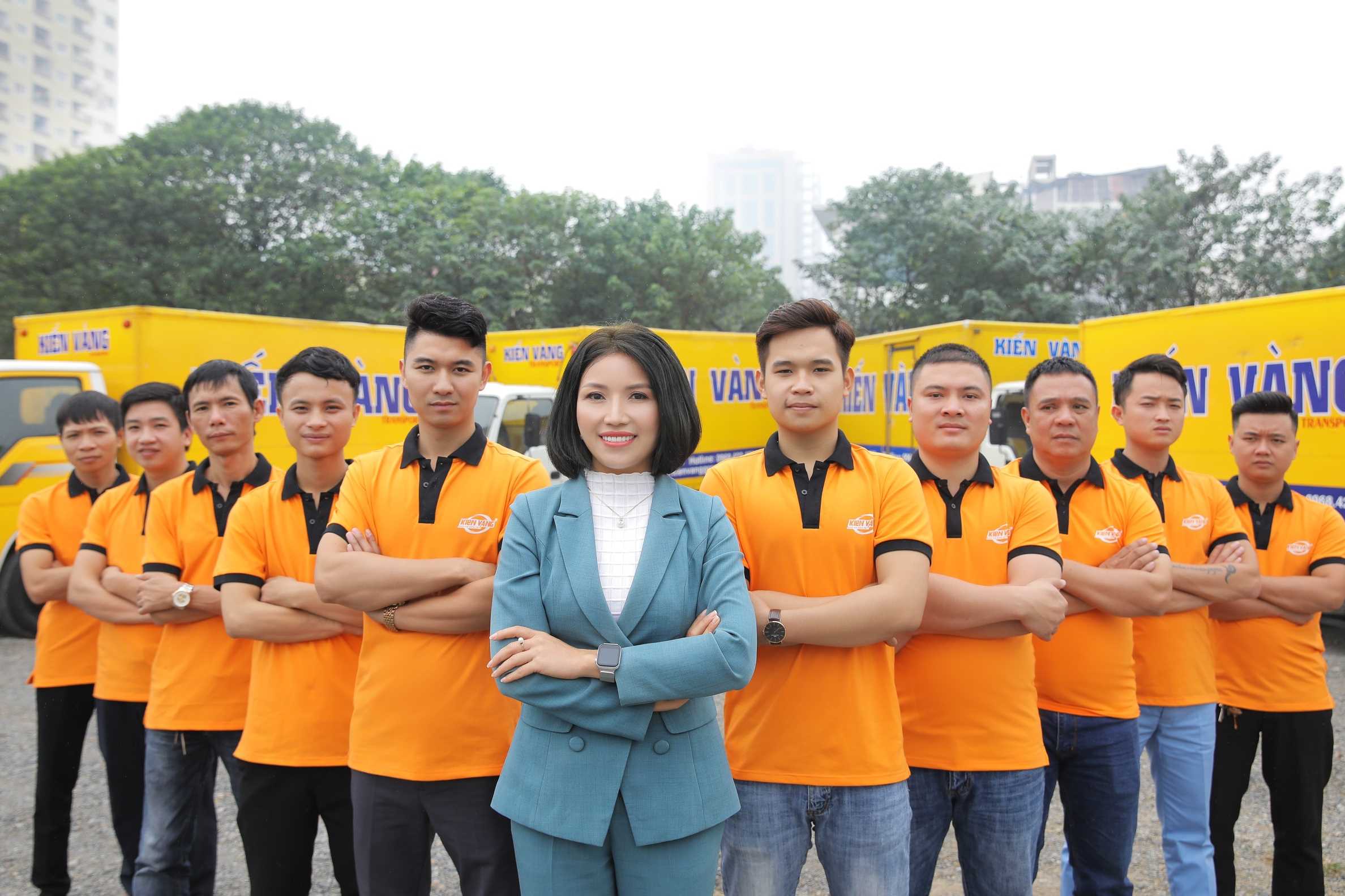 Nữ CEO Kiến Vàng Group - Lấp lánh vẻ đẹp Nữ Doanh nhân hiện đại
