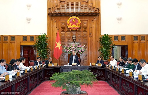 Xây dựng Nghị quyết số 01/NQ-CP theo hướng tinh gọn, trọng tâm, trọng điểm, lồng ghép việc giao chỉ tiêu kế hoạch phát triển kinh tế - xã hội