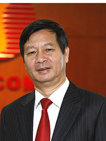 Ông Lê Khắc Hiệp